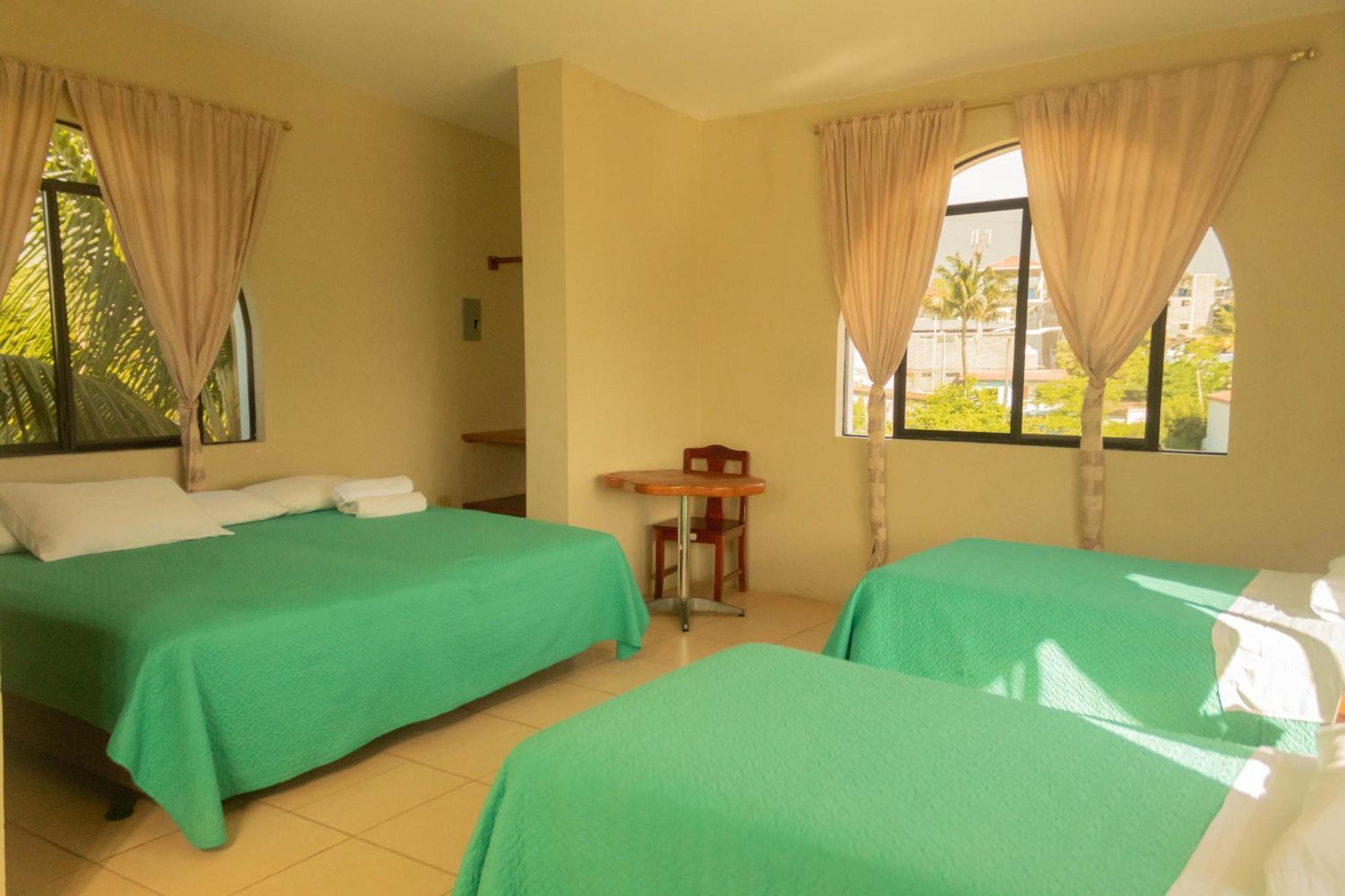 Casa De Nelly Hotel Puerto Baquerizo Moreno